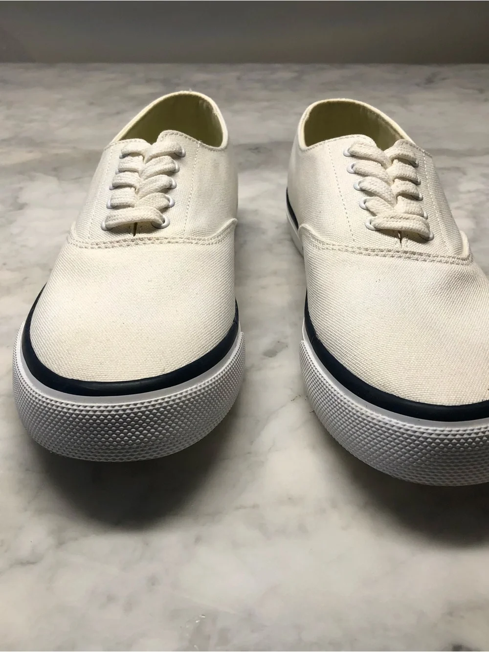 Sperry minimalist off